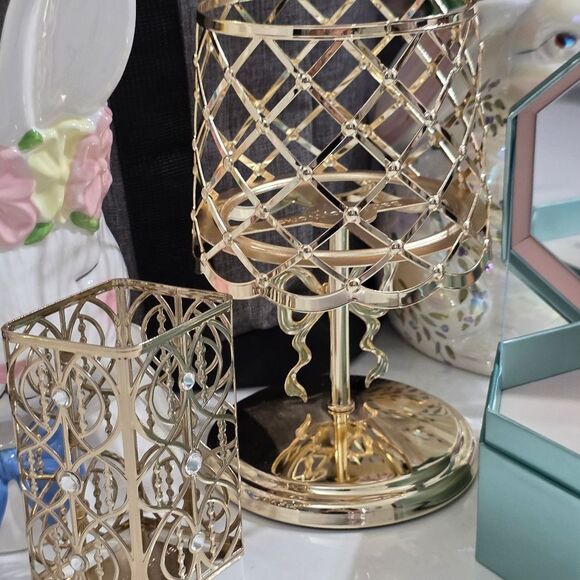 Bath & Body Works Elegant Gold Bow Candle Holder & Diamond Holder Gift Set NEW - Picture 4 of 4